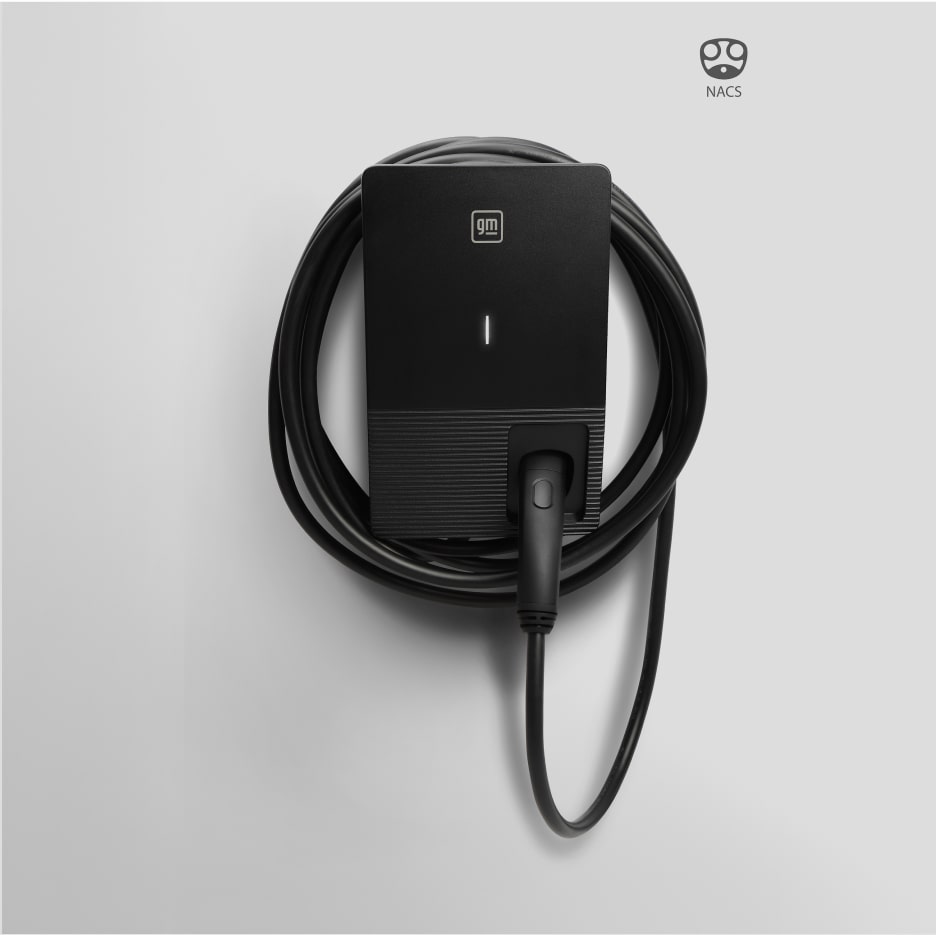 Product Image of the PowerUp 2: NACS Charger